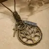 Collar con Colgante de Hoja con Forma de Gota de Agua, Sombrero Redondo de Madera, Cadena para Clavícula Estilo Étnico, Cadena Larga Retro para Suéter, Mujer