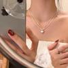 Collar con colgante de amor cepillado de doble capa para mujer, cadena de cuello de nicho de lujo ligero de alta gama, exquisita cadena de clavícula combinable, cadena de lana