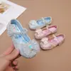 Zapatos de Salón Individuales para Niñas Primavera Otoño 2025 Nuevo Estilo Zapatos de Princesa Elsa Zapatos de Cristal para Niños Lazo Suela Suave Zapatos Pequeños de Cuero para Niñas