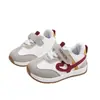 Zapatos para niños, nuevos modelos de otoño, zapatillas deportivas para niños, zapatos de bebé para niñas, zapatos Forrest Gump para niños de 1 a 6 años, zapatillas para correr para niños pequeños