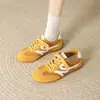 Venda Quente Sapatos de Treino Alemães Femininos Nova Coleção Primavera 2026 Estilo Espesso Casual Estilo Retrô Sapatos Esportivos Respiráveis Versáteis Modernos