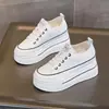 Comércio Exterior Transfronteiriço Atacado Sapatos Femininos com Aumento de Altura Oculto, Novo Modelo 2026, Tênis Respiráveis com Plataforma e Sola Grossa, Sapatos Brancos Versáteis para Mulheres