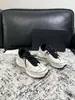 Zapatillas casuales para hombre estilo calcetín de cuero genuino C, colorblock blanco y negro transfronterizo, suela gruesa, para correr