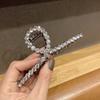 Presilha de Cabelo Avançada com Pérolas e Strass Cruzada Grampo de Tubarão de Cabelo Grampo de Metal para a Parte de Trás da Cabeça Acessórios de Cabelo