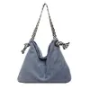 Bolso de mano de terciopelo de nicho, bolso de hombro de gran capacidad para mujer, bolso tote casual 2026, elegante y práctico para ir al trabajo