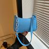 Bolsa de ombro da moda para mulheres 2023 Inverno nova bolsa quadrada pequena da moda bolsa de ombro pequena popular bolsa de ombro casual simples