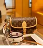 2026 m Lv Bolso de Mujer Bolsa de Compras Bolso Croissant Bolso de Hombro Cruzado Bolso Tote Cuero Genuino Repujado Versátil Lujo Ligero