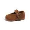 Sapatos de Couro para Meninas 2026 Estilo Novo Primavera e Outono Sapatos Casuais Infantis Estilo Britânico Sapatos Birkenstock Macios para Crianças Pequenas