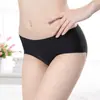 Preço Especial Oferta de Roupa Íntima Sem Costura Feminina Calcinhas de Seda Gelada Cor Sólida Roupa Íntima Básica em Estoque