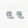 Moda Europea y Americana Lujo Ligero Pendientes de Circonita Cubo de Azúcar Nicho Exquisitos Versátiles Pequeños Pendientes Nueva Joyería de Comercio Exterior Venta al por Mayor