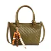 Bolsa Saco Textura Trançada Nicho Coreana para Mulheres Verão 2026 Nova Moda Grande Capacidade para o Dia a Dia Ombro Único Transversal Pequena