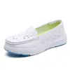 Sapatos de enfermagem em estoque para mulheres, outono e inverno, com sola macia, respiráveis, antiderrapantes, de qualidade hospitalar, sapatos de trabalho com forro de fleece, dropshipping disponível, exclusivamente para vendas transfronteiriças