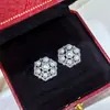 Pendientes Florales de Perlas de Agua Dulce Naturales con Múltiples Perlas Suaves Estilo Francés, Pendientes de Lujo Ligero de Nicho de Gama Alta, Venta al por Mayor desde el Fabricante