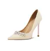 Tacones altos de metal de punta fina, zapatos de boda de pedrería de cristal estilo francés, zapatos de novia, zapatos Xiuhe de corte bajo, cómodos para los pies