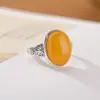 Anillo de Plata de Ley S925 Yilu con Ámbar Patrón de Hierba Tang Envejecido Vintage Estilo Chino Nuevo Simple Elegante Anillo Cuadrado de Plata