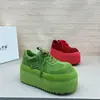 Zapatos casuales de plataforma de cuero esmerilado de colores dulces para mujer 2026, zapatos nuevos con cordones elegantes y modernos para mujeres petite