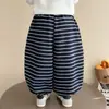 Pantalones Rayados para Niña Otoño/Invierno 2026 Nuevo Estilo Ropa de Otoño para Niños Pantalones de Chándal Anchos Elegantes Más Terciopelo Linterna de Moda para Bebé