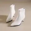 Botas Botins Femininos Slim Novas Botas Femininas Nicho Botas Curtas Tendência 2026 Bico Fino Salto Agulha Salto Alto Outono Inverno
