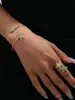 Set de 2 Piezas de Pulsera Abierta y Anillo de Estrella de Mar Estilo Europeo y Americano, Color Dorado, Joyería Versátil Estilo Vacaciones de Lujo Ligero para Mujeres