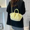 Bolso de Felpa Otoño e Invierno para Mujer, Lindo Elegante de Dama, Bolso de Mujer de Piel de Conejo Sintética Fruncido, Bolso Cruzado Peludo de Gran Capacidad