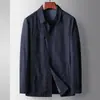 Chaqueta para Hombre 2026 Otoño/Invierno Nuevo Estilo Cuello Camisero Versión Camisa Superior para Jóvenes y de Mediana Edad, Abrigo de Lujo Casual de Negocios, Moderno
