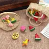 Colgante de Pato de Dibujos Animados Esmaltado en Aleación Pintado a Mano Mini Fruta Cadena para Teléfono Pulsera Pendientes Collar DIY