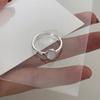 Anel de Calcedônia Branco para Mulheres Simples Design de Nicho Personalizado Sentido Geométrico Anel Oval Abertura Ajustável Anel de Dedo para Dieta