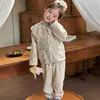 Pijama Infantil de Fleece Coral Estilo Outono/Inverno Meninas Doce Floral Cardigã Roupas de Casa Gola Grande Renda Conjunto Quente