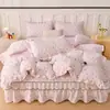 2026 Novo Conjunto de Saia de Cama Acolchoada de Renda Três ou Quatro Peças Algodão Lavado Estilo Coreano Estilo Princesa Saia de Cama de Renda Transmissão ao Vivo