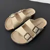 2026 Verano Nuevo Estilo Pareja Doble Botonadura Piel de Vaca Suave Corcho Slip-on Suela Plana Chanclas para Hombre Mujer Comercio Exterior Venta al por Mayor