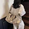 Bolso de Hombro Grande de Gran Capacidad para Mujer 2026 Nueva Moda Diseño de Nicho Personalizado Casual Ropa de Trabajo Bolso de Viaje