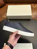 Zapatillas de caña baja STN de cuero de vaca minimalistas transfronterizas con diseño perforado transpirable, zapatos casuales versátiles multicolor para hombre para uso diario