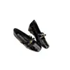 Zapatos Planos Mary Jane Cuadrados para Mujer Estilo Commuter 2026 con Tacón Oculto de 5 cm, Remaches y Adornos de Camelia