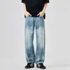 Maple House Roupas Masculinas / Coleção Nova Primavera 2026: Calça jeans simples, estilo americano, retrô, clássica, casual, de corte reto, lavagem natural