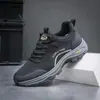 Atacado Transfronteiriço de Sapatos Masculinos Novos, Sapatos Esportivos para Exterior Modernos e Versáteis, Sapatos Casuais Confortáveis e Simples, Sapatos de Caminhada para Homens