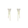 Pendientes Largos de Borla con Mariposa para Mujer Lujo Ligero Gama Alta Nicho Temperamento Único Pendientes de Botón 2024 Nuevo Estilo Caliente Accesorios para Pendientes