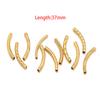 Colgante horizontal en espiral de acero inoxidable dorado de 37 mm de longitud con forma de codo, ideal para hacer pendientes, collares y pulseras, accesorios de joyería al por mayor.