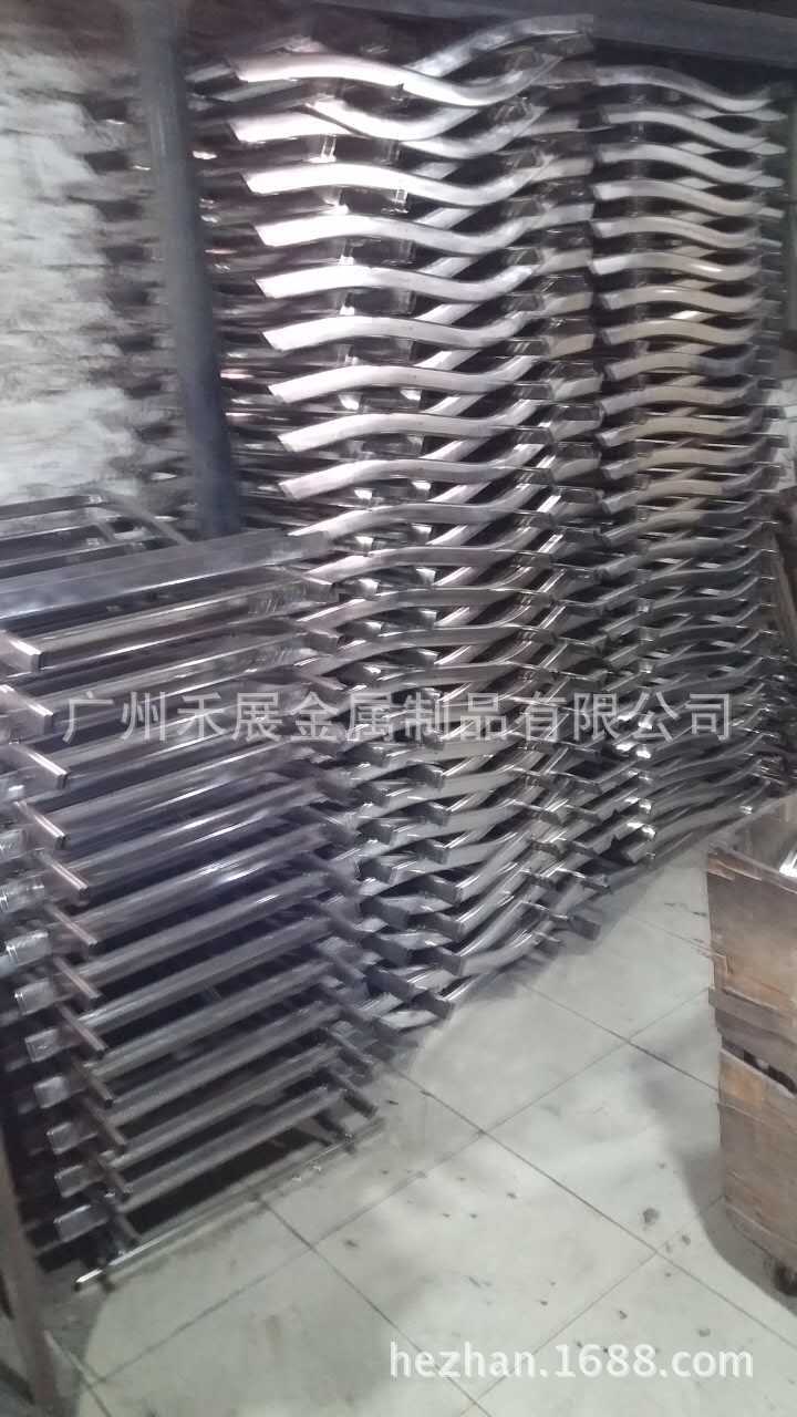 117463088927386780