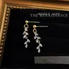 Pendientes Largos Vintage Estilo Mediados de Siglo con Borlas, Espigas de Trigo, Circonitas y Hojas, Pendientes de Moda Estilo Lujo Ligero