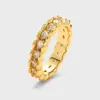 Anillo de Zirconia con Patrón de Serpiente para Mujer, Diseño Abierto, Lujo Ligero, Sensación de Alta Gama, Diseño de Nicho, Anillo Exagerado para el Dedo Índice, Envío Directo del Fabricante