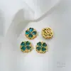 Color Dorado Mate Conservador de Color Perla Incrustada Antigua Ojo de Gato Ópalo Lunar Flor Geométrica Forma de Trébol de Cuatro Hojas Cuentas Espaciadoras Accesorios para Manualidades