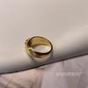 Exquisito elegante oro Anillo liso del Arco del Triunfo blanco anillo con letras grabadas anillo de dedo índice popular de nicho femenino 2023