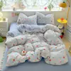 Conjunto de cama de algodão matelassê de quatro peças com capa de edredom estampada e lençol com elástico, estilo coreano, adequado para dormitórios estudantis, conjunto de cama de três peças