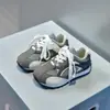 Zapatos Deportivos Versátiles de Moda para Niñas Novedades Primavera/Verano 2026 Zapatos Casuales para Correr de Suela Suave para Niños Zapatos de Tabla Pequeños Infantiles Tendencia