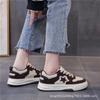 Tenis de Mujer Primavera y Otoño Planos de Suela Gruesa 2025 Verano Nuevo Popular Versátil Estudiante Estrella Negra Casual Deportivos Zapatos Blancos
