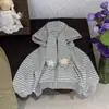 Conjunto de moletom listrado com orelhas de coelho para meninas, coleção outono 2026, nova roupa externa infantil, cardigã e calça de trabalho
