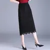 Saia de renda preta para mulheres, novo estilo outono 2026, elegante e estilosa, comprimento médio, justa ao corpo, corte reto, saia bodycon, moderna