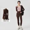 Traje de Yoga de Manga Larga para Otoño e Invierno Conjunto para Mujer Almohadillas Fijas en el Sujetador Bloqueo de Color de Moda Patchwork Conjunto de Yoga Conjunto de Dos Piezas Sensación de Alta Gama