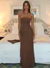 Ropa de Mujer Europea y Americana Transfronteriza Verano Nuevo Estilo Sexy Top de Tubo de Lunares Ajustado Falda Larga Conjunto de Dos Piezas Venta al por Mayor