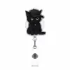 Porta-insignias retráctil divertido con tema de gato, de venta caliente transfronteriza, con hebilla de extracción fácil, colgante de personaje de dibujos animados
